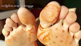 See your mistress’s feet in this erotic clip