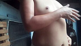 Amateur car masturbation: Made a wife’s sexual fantasy come true