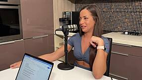 Sexy mistress Lara lee shows us her striptease on camera