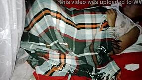 Amateur couple explores its own intimate sexuality