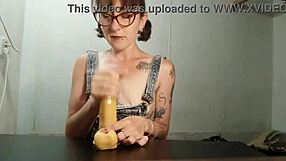 Amateur tries out toys and jerks off small titted