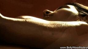 Sensual striptease and teasing in Indian city