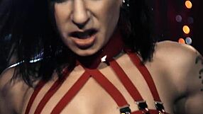 Tana wanna play anal, tattooed emo girl