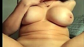 Sexy Webcam Session from gorgeous Colombian Babe
