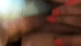 POV: Deep pussy insertion and pussy fucking close up
