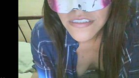 A webcam show with a mature Mexican woman with Madurita