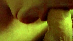 Amateur wife takes her partner CM and enjoys it!