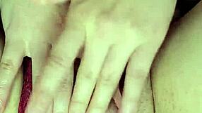 Watch this stunning high definition of a mature woman’s own pleasure