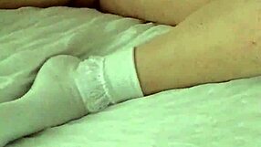 Intense wife aroused by lesbian erotica and an untested sex toy who climaxes hard