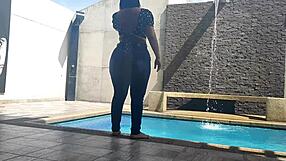 Escaping with my compadre's wife for secret blowjob fun