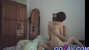 台湾学生妹被狠狠操，业余狂野真带劲！