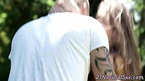 Mature European teenage girl receives spoonsage in the outdoors