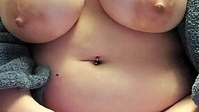 BBW plays with toys to her fullest pleasure