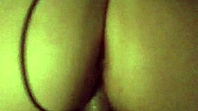 Slutty MILF is got off on condom ride and cum shot