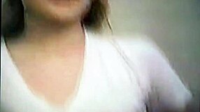 In this video we get to see Linda's insatiable appetite for sex and pleasure