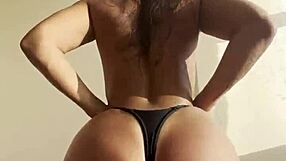 Just a Fitness freak man’s ass getting tanned before some hardcore Amateur raw fuck