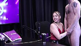 Evelyn Zain shows us how it's done seductive lingerie and a great blowjob