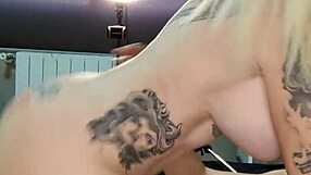 Real life experience getting busy with a highly-sleeved porn actress Amanda X
