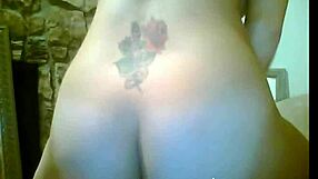 Blue-eyed blonde cam girl masturbates and uses a vibrator at the same time.