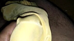 Bisexual guy having fun with transsexual women in shalwar kameez