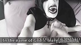 The spirit of Halloween haunts my bed in 2022