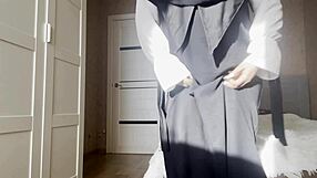 Hot homemade video of Arab MILF with big ass and tits, JOI scenes