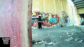 Amateur couple uses wall in the street for hot sex