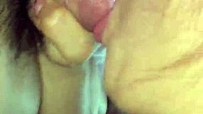 vietnamese girl gives an unforgettable blowjob in steamy encounter