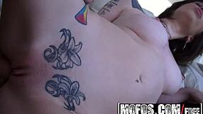 Indigo August's punk anal scene on her birthday made her happy