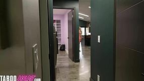 A threesome with my nudist step-aunt Lory Lace in a small room
