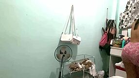 Amateur video of stepmother's sexy time