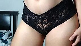 Hot and steamy homemade video with a big ass Latina babe