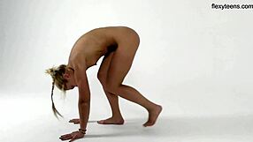 Blonde Flexy Teen Shows Off Her Gymnast Talents