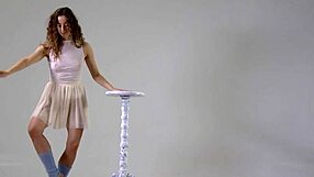 Flexible Urusula’s athletic prowess on display in this video