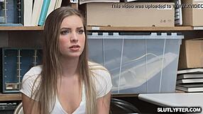 Summer Brooks’ shoplifting and boyfried’s oral skills are good combination