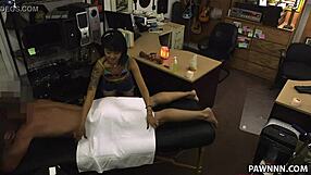 Massage with a happy ending – xxx pawn