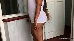 I banged a mature milf hard on the balcony