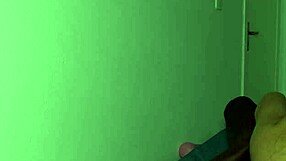 Big cock lovers get off in amateur porn video