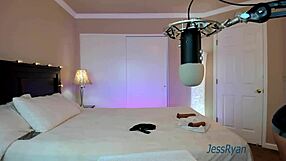 i’m hooked on private sexy shows with milf jess ryan