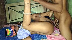 Devar gets squirting surprise from horny bhabhi in HD video