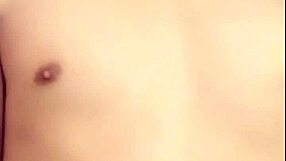 Gay Asian handsjob and blowjob performance on Blued