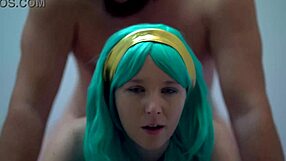 A blue-eyed girl gets a facial with a huge cumload