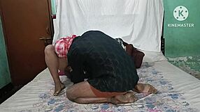 Big ass desi bhabhi gets gayfetish cum in mouth