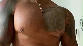 Muscular hunk's solo performance ends in a nasty climax