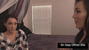 Hot bi action with Sinn and Lily on a dildo