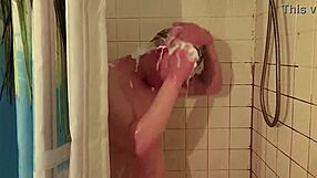 Hot gay sex with best friend and amazing cumming scene