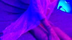 Skinny teen gets a facial in this homemade porn video