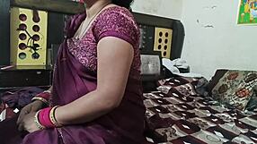 Pinky bhabhi's naughty bathroom sessions with her friend