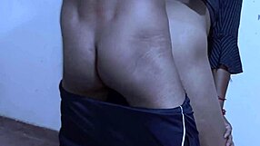 sabji wali bhabhi ke sath masti in real sex with pussy licking and doggystyle