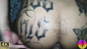 Big clit amateur gets a messy creampie from bodybuilder